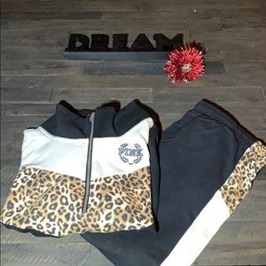 VS Pink Leopard Joggin Suit